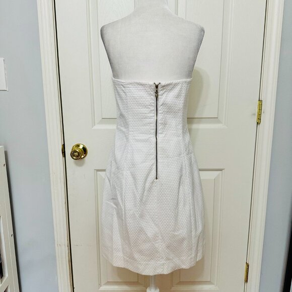 LILLY PULITZER TANSY TEXTURED EMBROIDERED 100% COTTON WHITE STRAPLESS DRESS - Picture 4 of 10